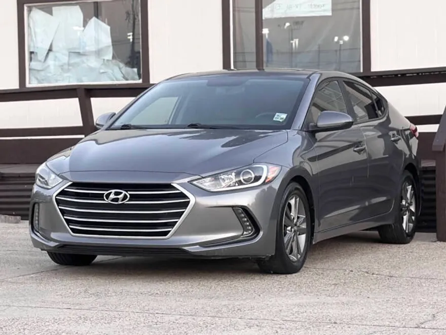 2018 Hyundai Elantra Value Edition photo 1