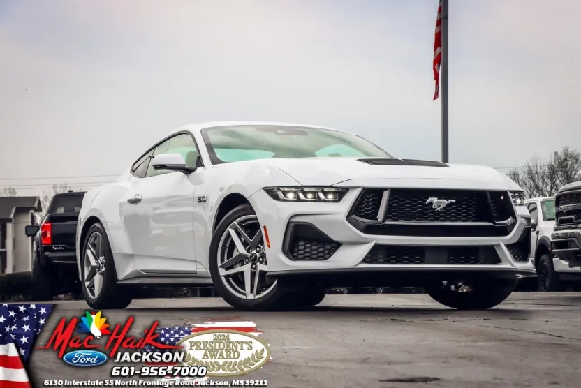 2025 Ford Mustang GT Premium photo 1