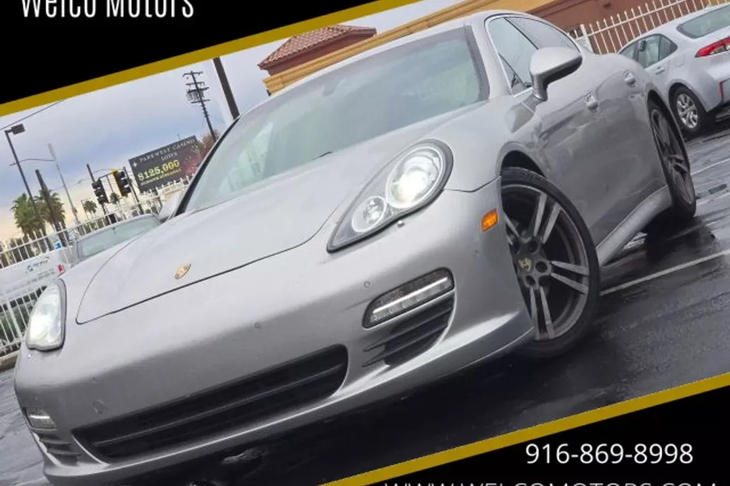2013 Porsche Panamera photo 1