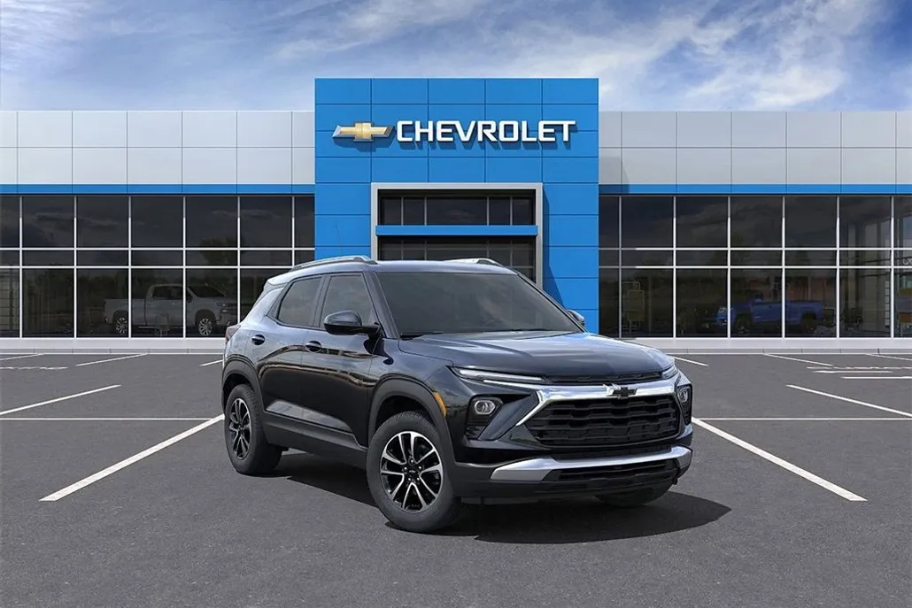 2025 Chevrolet Trailblazer LT photo 1
