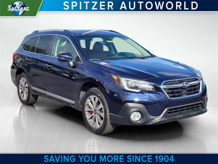 2018 Subaru Outback Touring photo 1