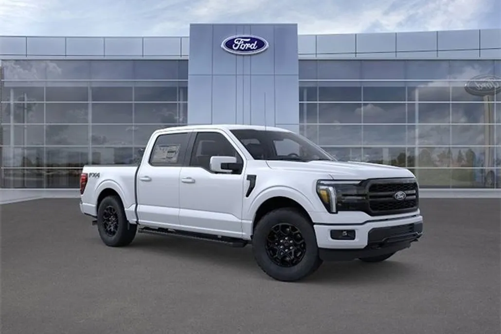 2025 Ford F-150 Lariat photo 1