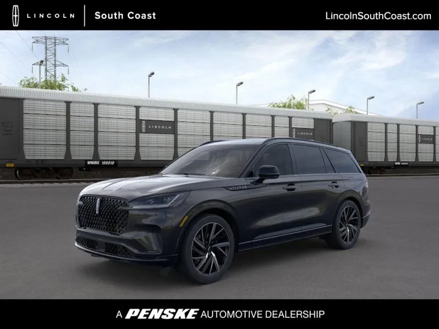 2025 Lincoln Aviator Black Label photo 1