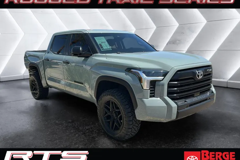 2024 Toyota Tundra SR5 CrewMax photo 1