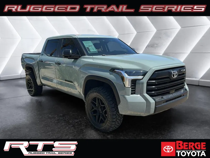 2024 Toyota Tundra SR5 CrewMax photo 1