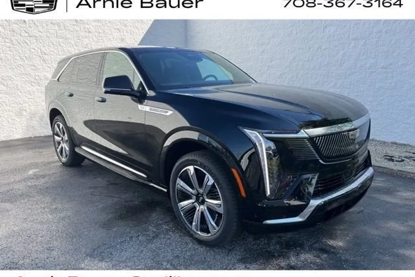 2025 Cadillac Escalade IQ Luxury photo 1