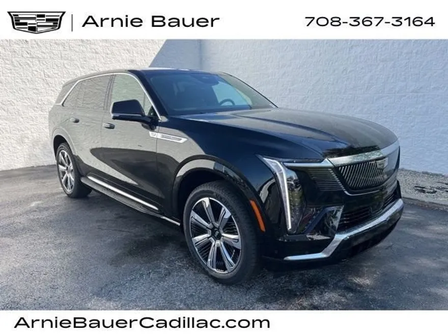 2025 Cadillac Escalade IQ Luxury photo 1