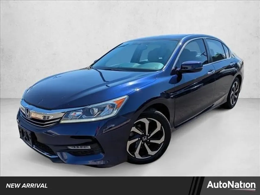 2017 Honda Accord EX photo 1