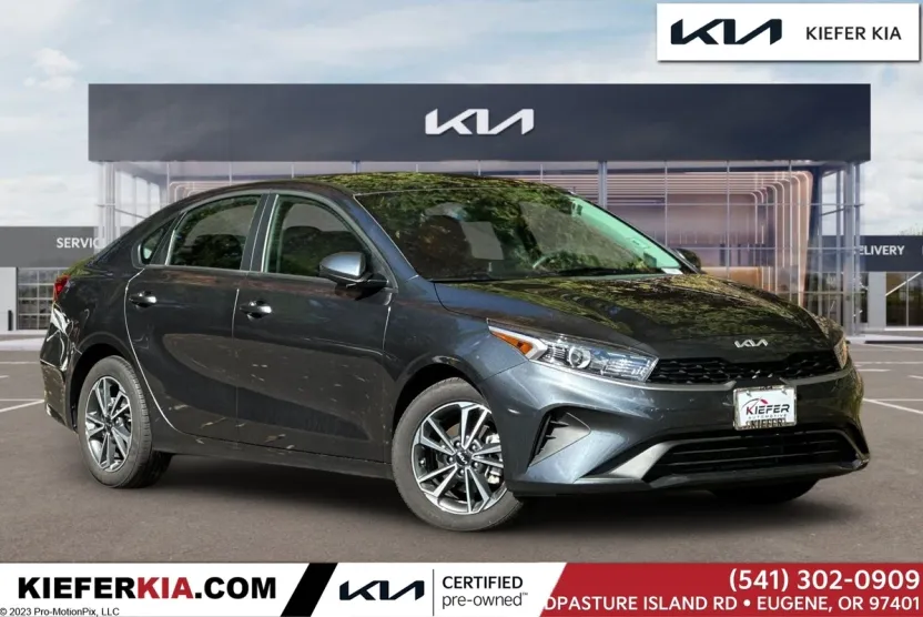 2024 Kia Forte LXS photo 1