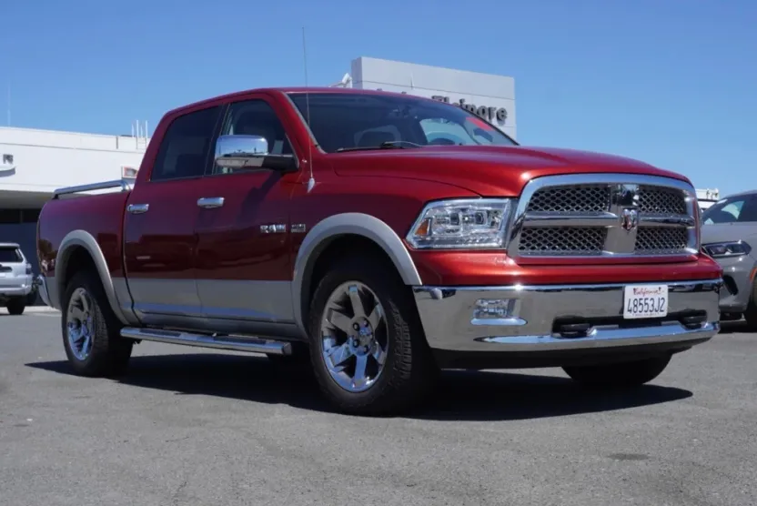 2010 Ram 1500 Laramie photo 1