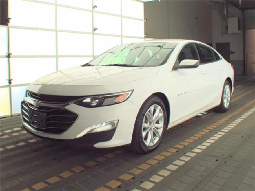 2020 Chevrolet Malibu 1LT photo 1