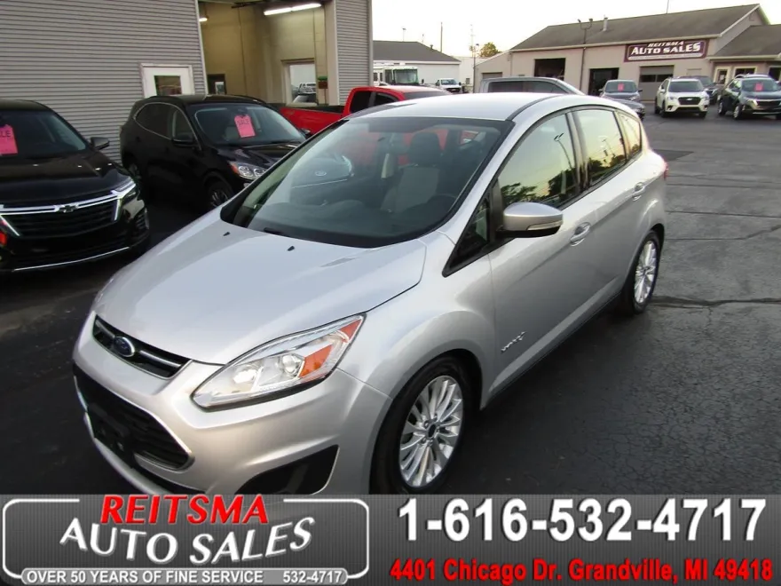 2017 Ford C-Max Hybrid SE photo 1
