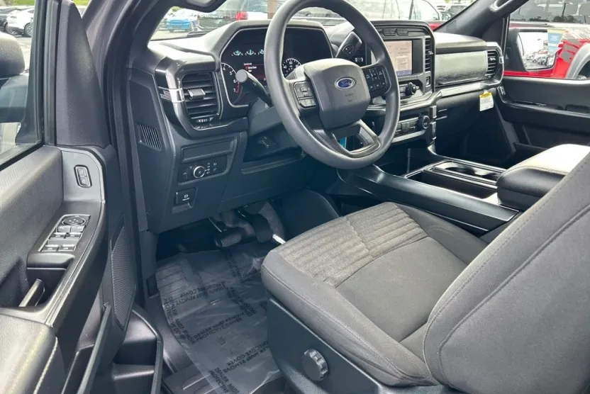 2021 Ford F-150 XL photo 1