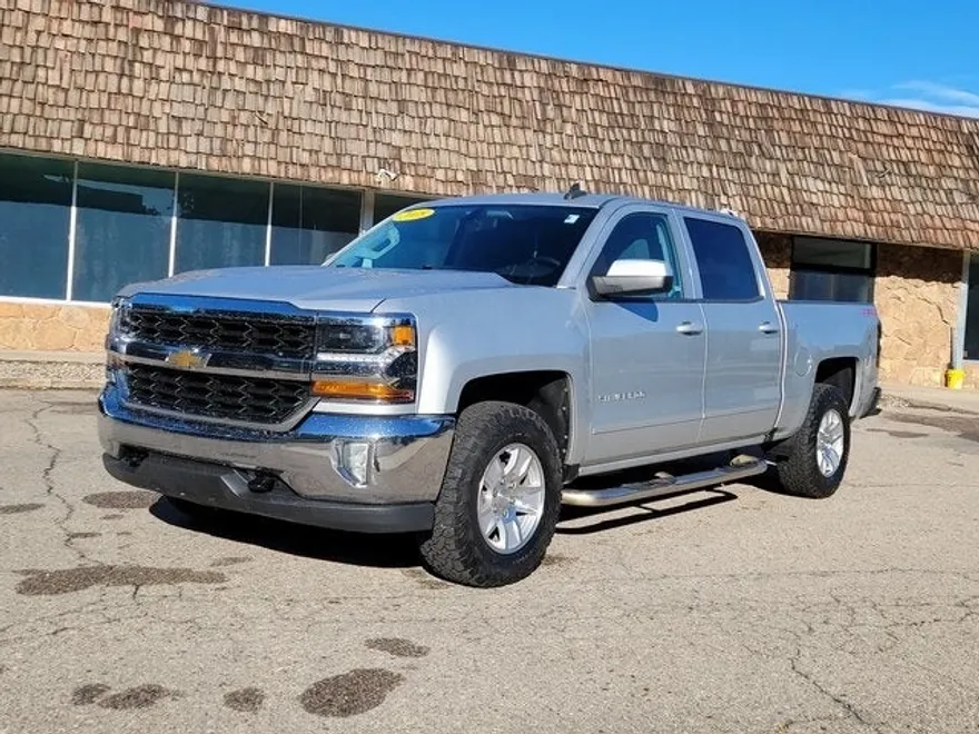 2018 Chevrolet Silverado 1500 LT1 photo 1