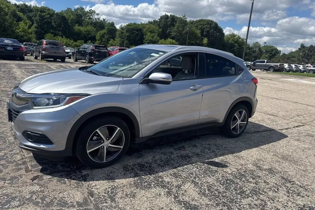 2022 Honda HR-V EX-L photo 1