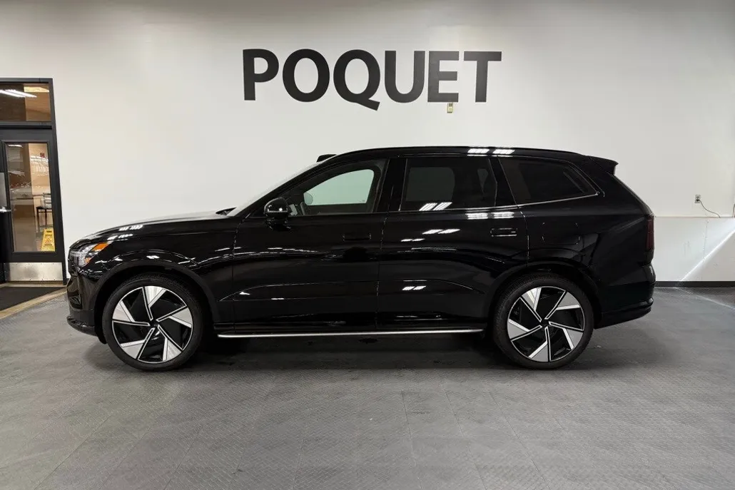2025 Volvo EX90 Ultra photo 1