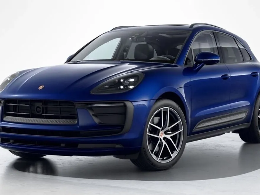 2026 Porsche Macan T photo 1