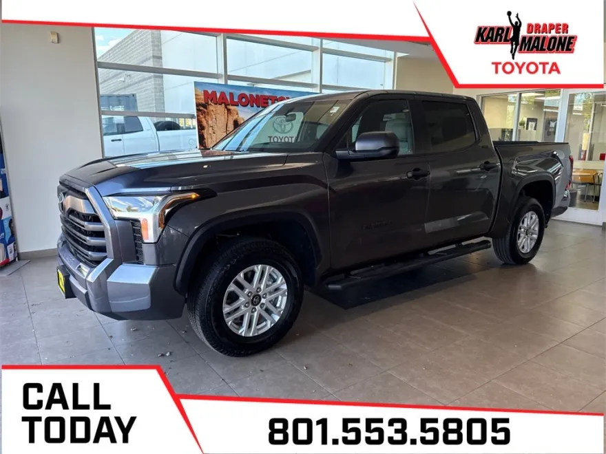 2025 Toyota Tundra SR5 photo 1