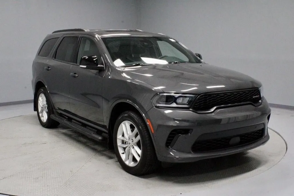 2025 Dodge Durango GT Plus photo 1
