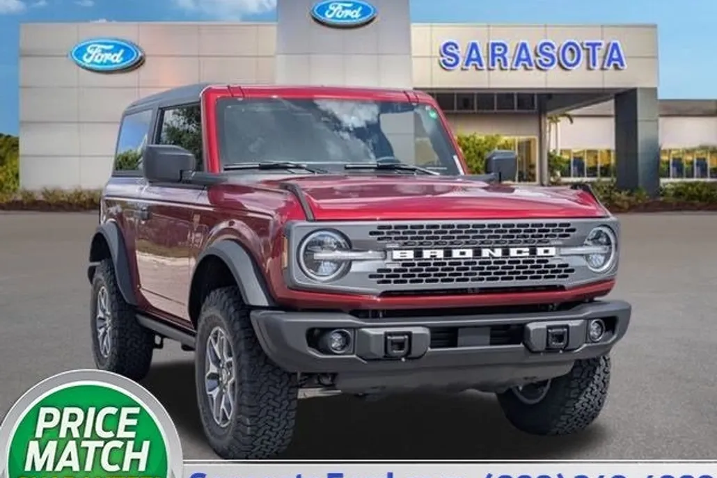 2025 Ford Bronco Badlands photo 1