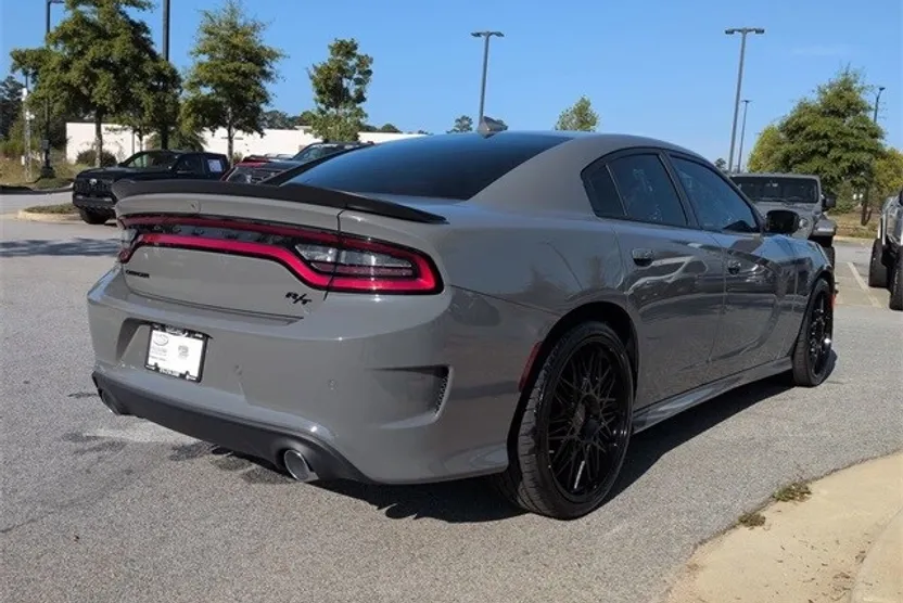 2023 Dodge Charger R/T photo 1