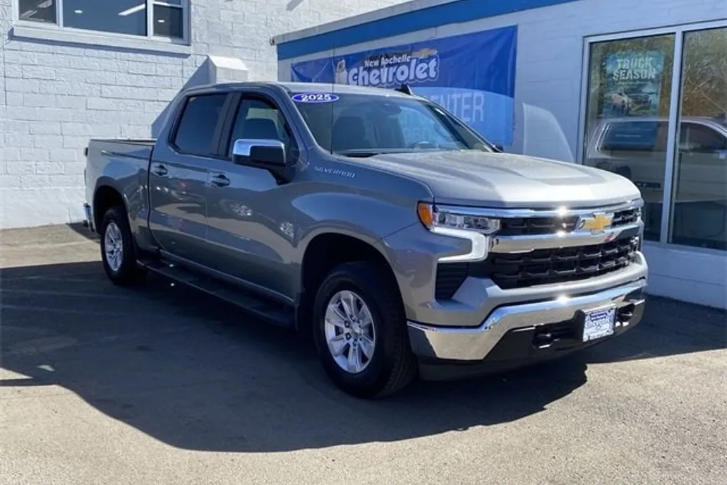 2025 Chevrolet Silverado 1500 LT photo 1