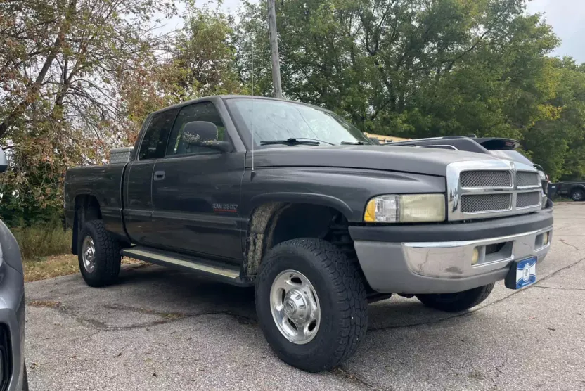 2002 Dodge Ram photo 1