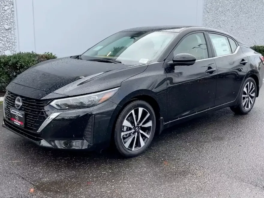 2025 Nissan Sentra SV photo 1
