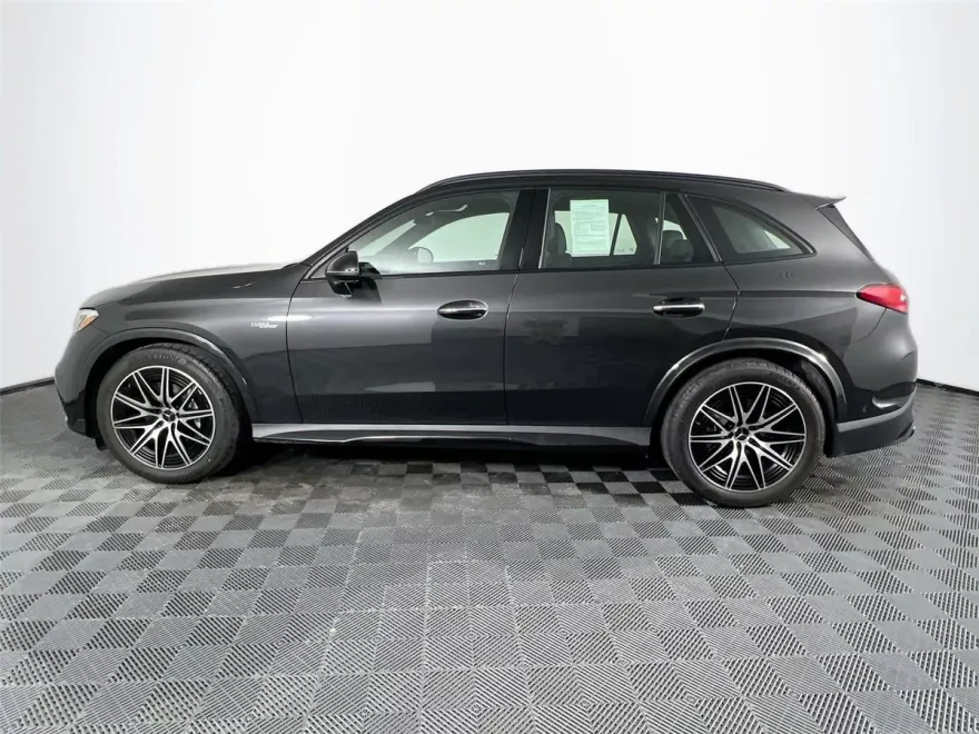 2025 Mercedes Benz GLC AMG 43 4MATIC photo 1