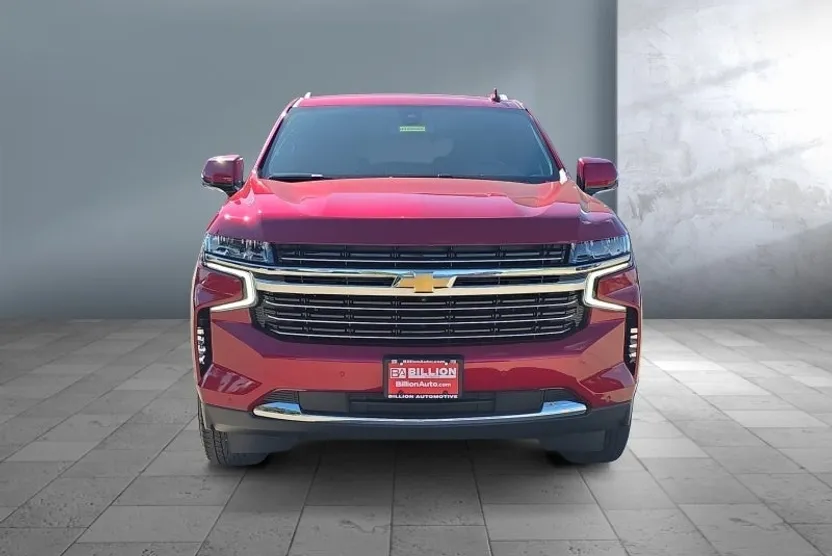 2022 Chevrolet Tahoe LT photo 1