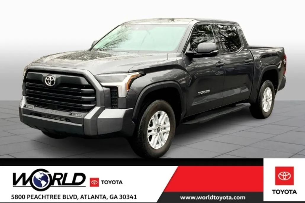 2023 Toyota Tundra SR5 photo 1