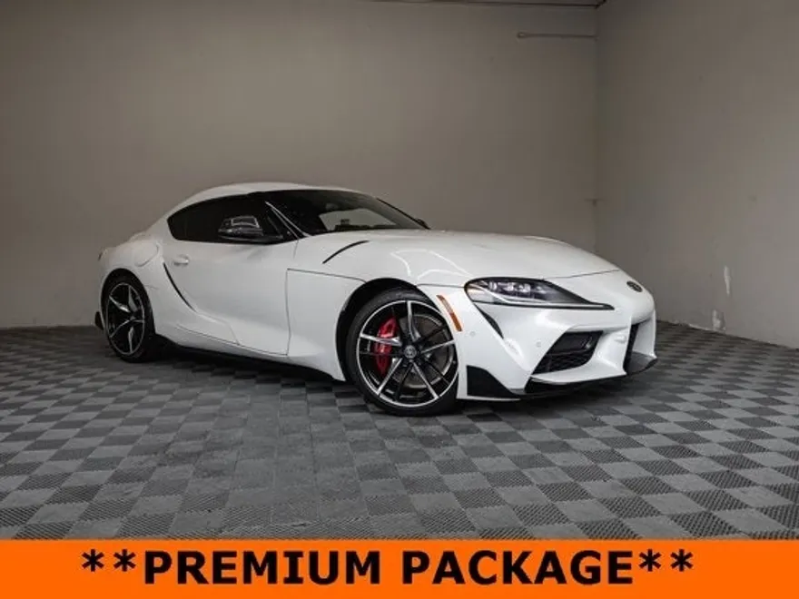 2022 Toyota Supra 3.0 photo 1