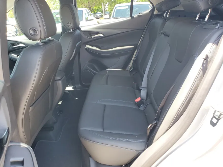2026 Buick Encore GX Sport Touring photo 1