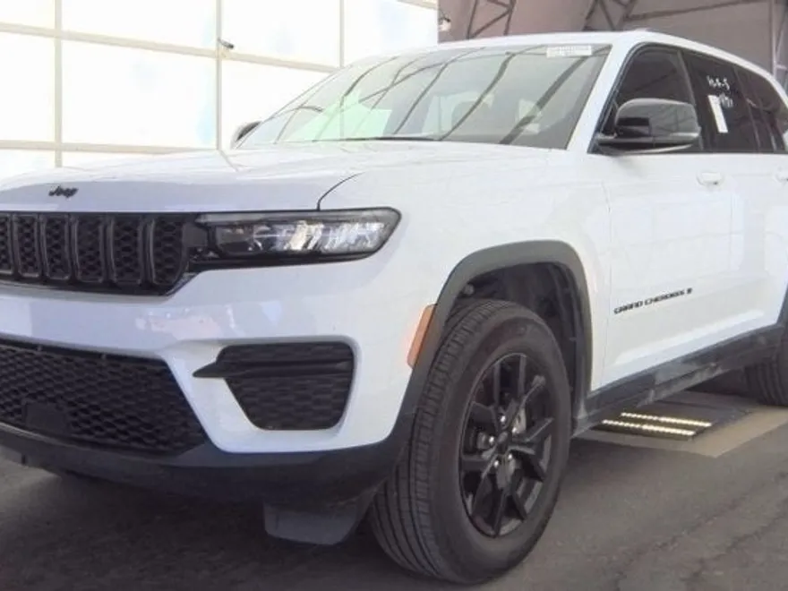 2024 Jeep Grand Cherokee Altitude X photo 1