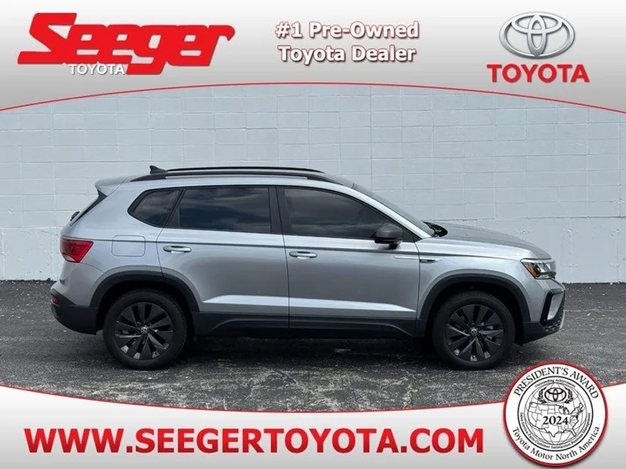 2024 Volkswagen Taos S photo 1