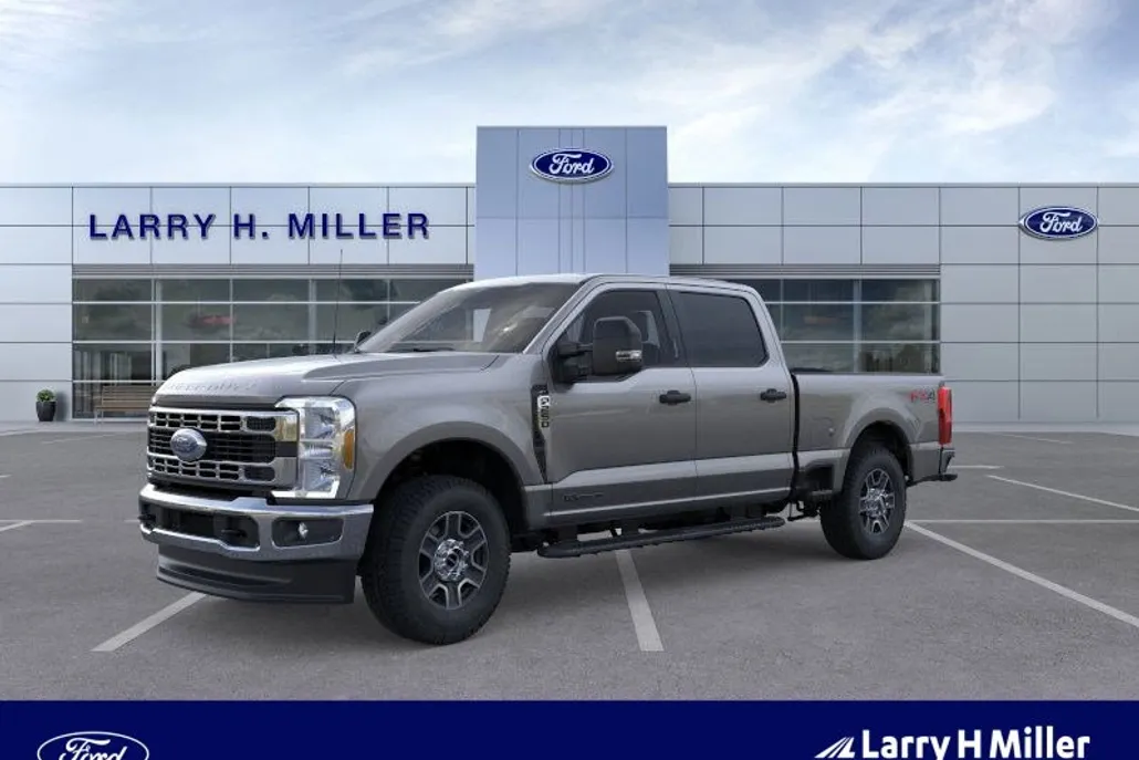 2025 Ford F-250 XLT photo 1