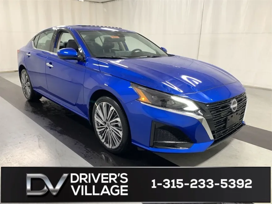 2025 Nissan Altima 2.5 SL photo 1