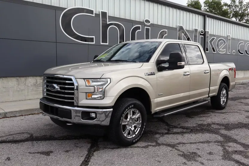 2017 Ford F-150 XLT photo 1