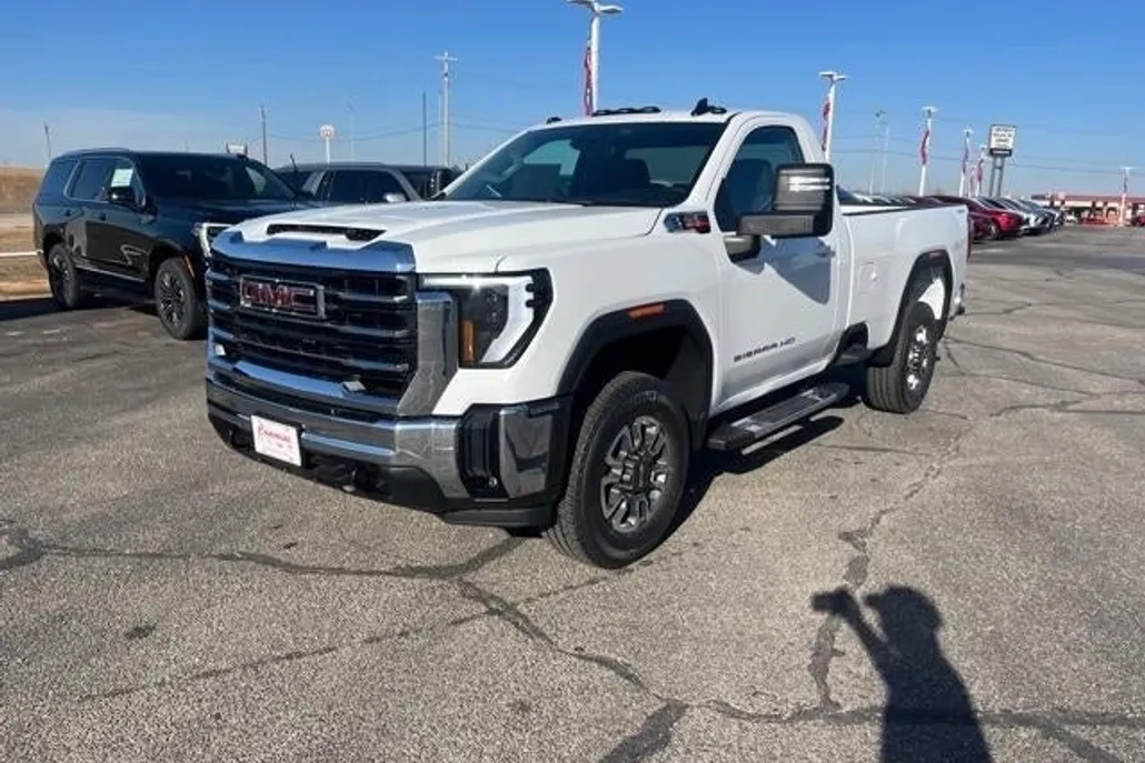 2025 Gmc Sierra 3500 HD SLE photo 1