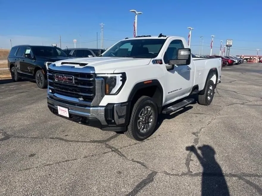 2025 Gmc Sierra 3500 HD SLE photo 1