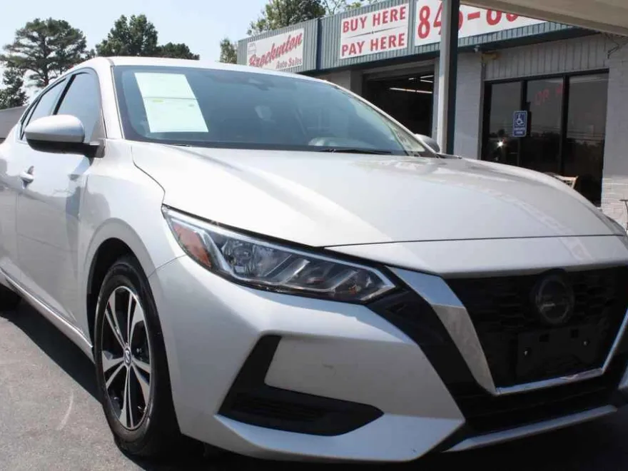 2023 Nissan Sentra SV photo 1