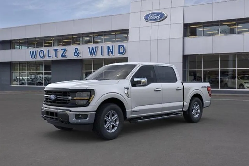 2025 Ford F-150 XLT photo 1
