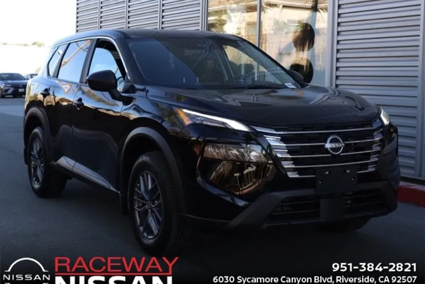 2025 Nissan Rogue S photo 1