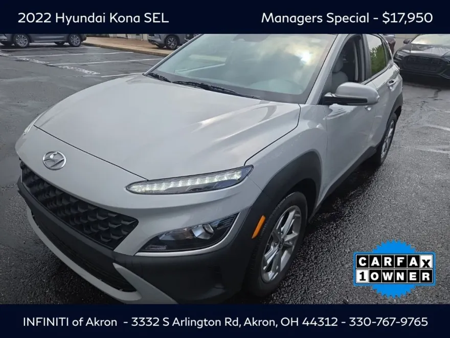 2022 Hyundai Kona SEL photo 1