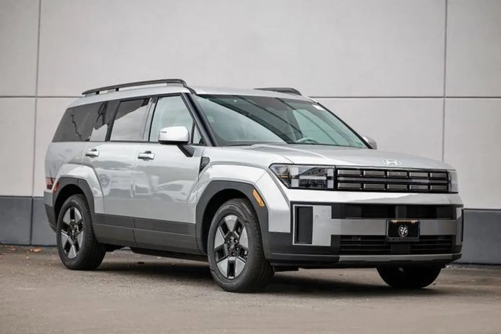 2026 Hyundai Santa Fe SEL photo 1