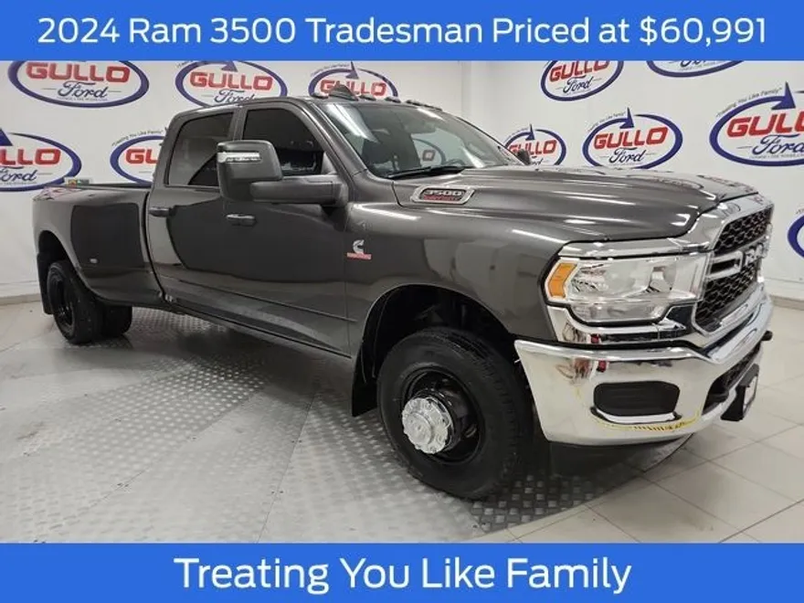 2024 Ram 3500 Tradesman photo 1