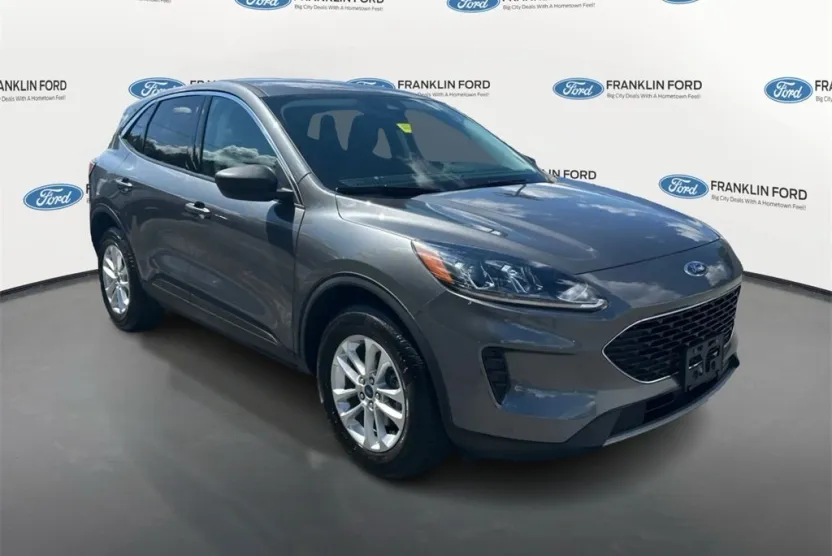 2022 Ford Escape SE photo 1