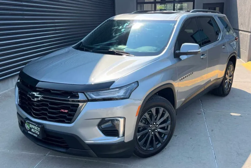 2023 Chevrolet Traverse RS photo 1