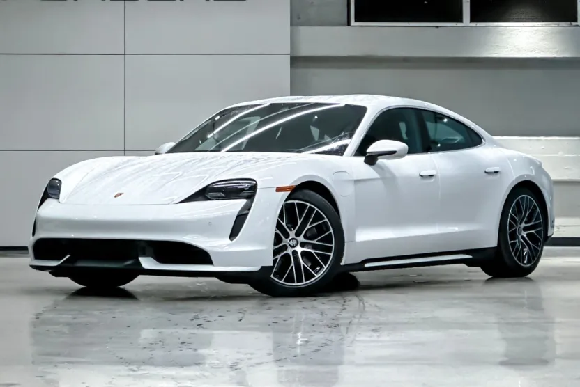 2024 Porsche Taycan Turbo photo 1