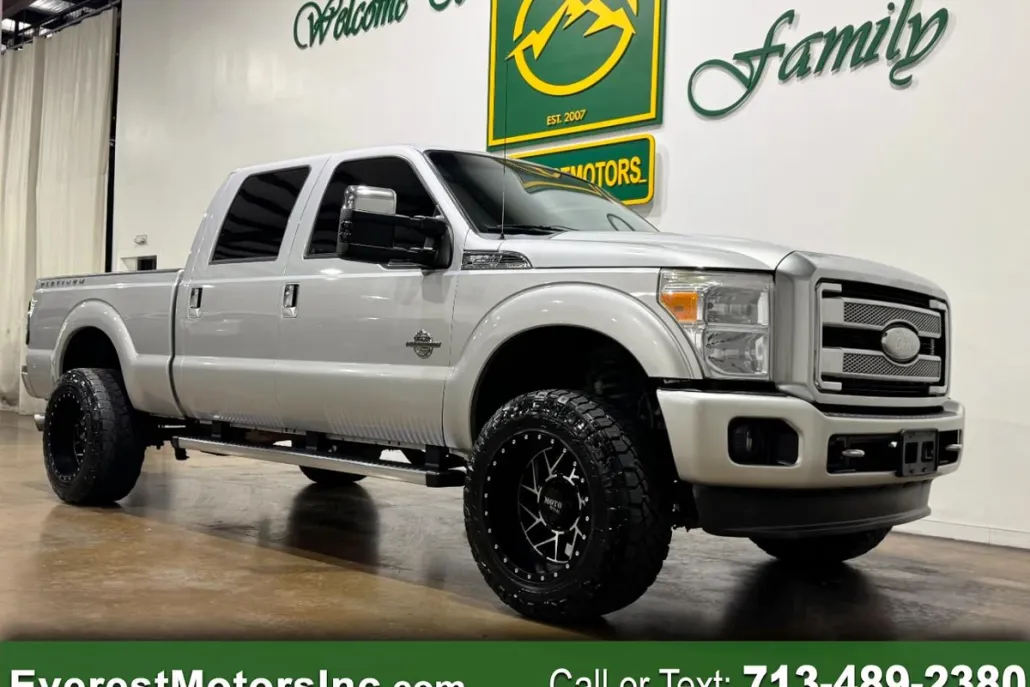 2013 Ford F-250 Platinum FX4 photo 1